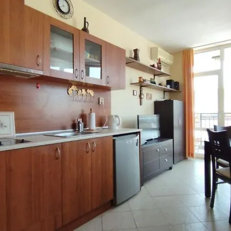 с одной спальней Carolina Apartment Sunny Beach